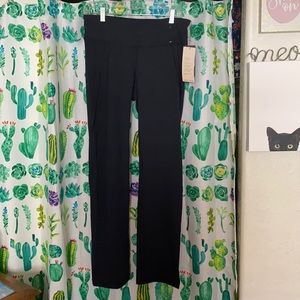 L Calia by Carrie Underwood Yoga Pant